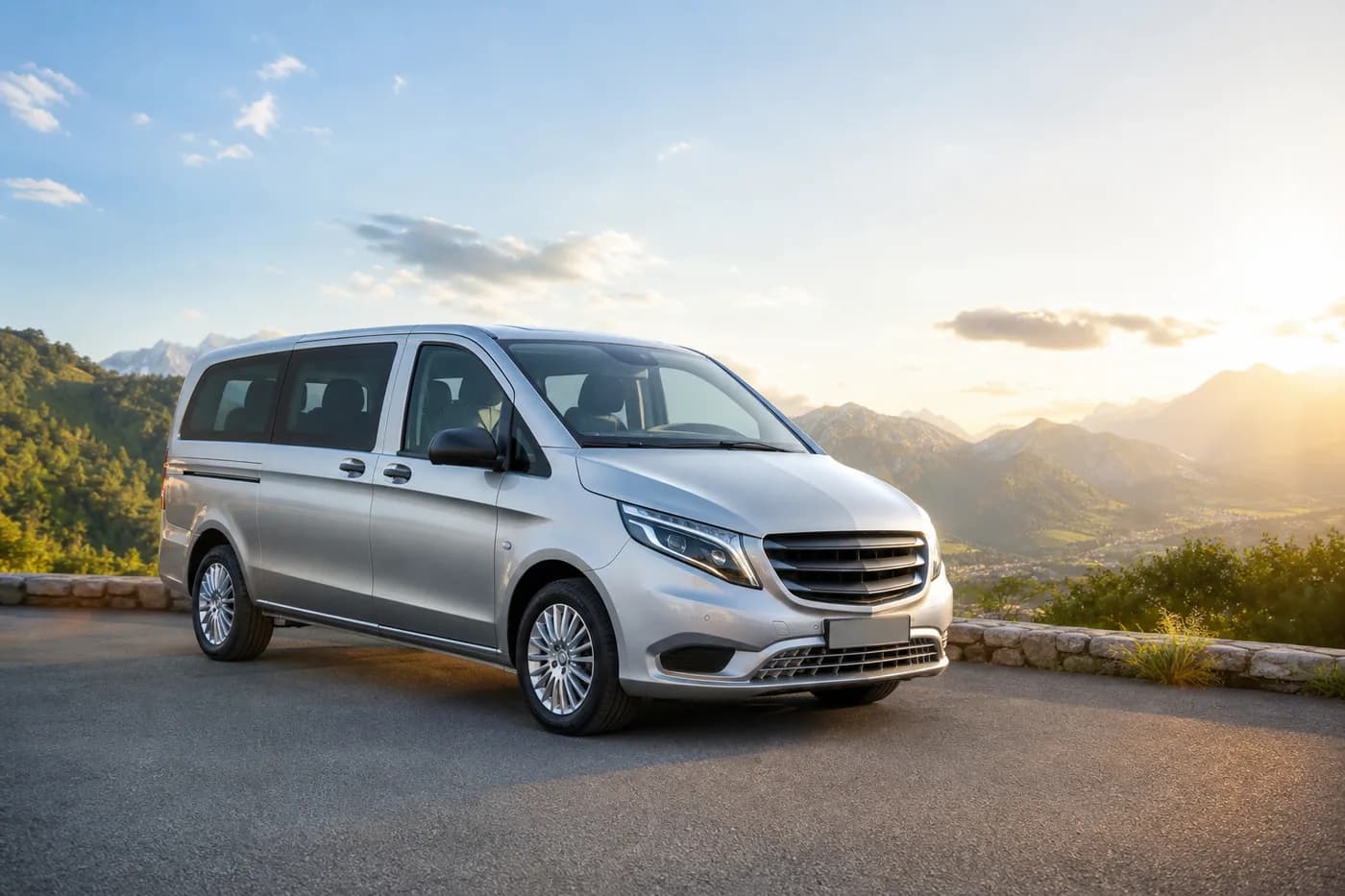 Mercedez VAN V — simbolična slika
